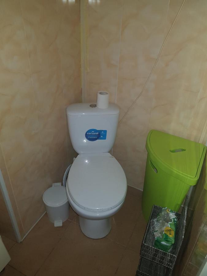 Maiami Hotel Nyikopol Kültér fotó