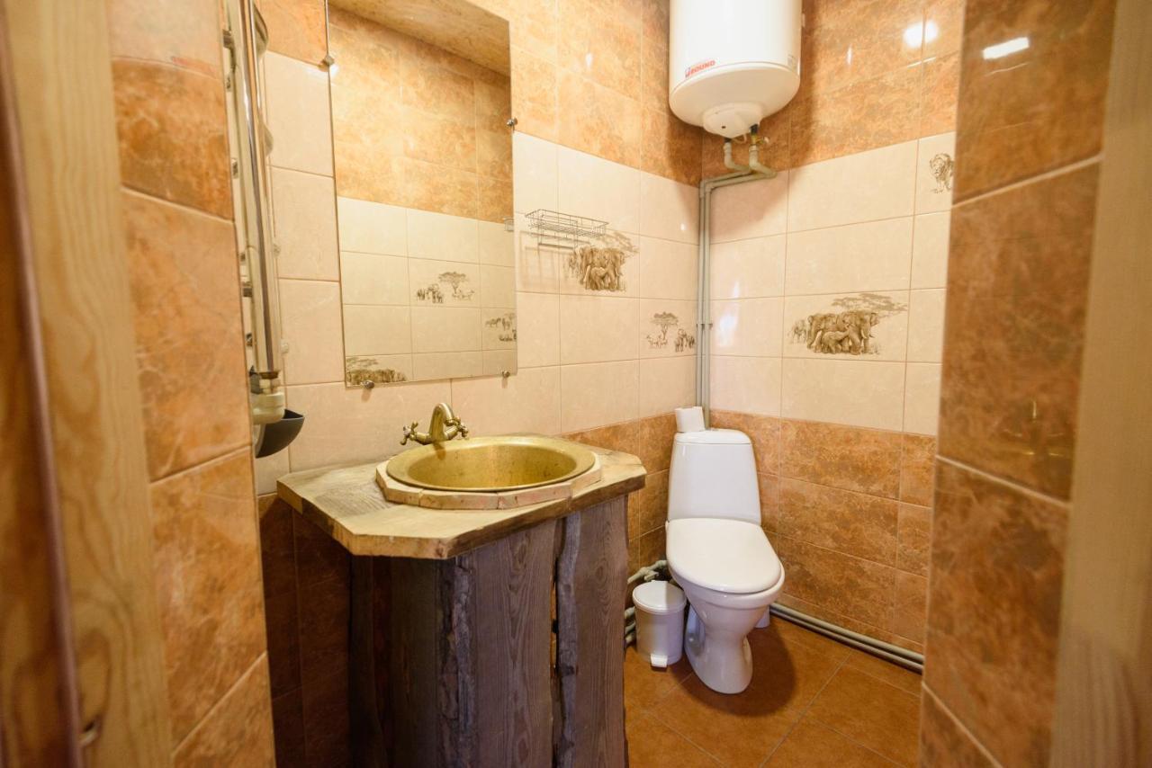 Maiami Hotel Nyikopol Kültér fotó