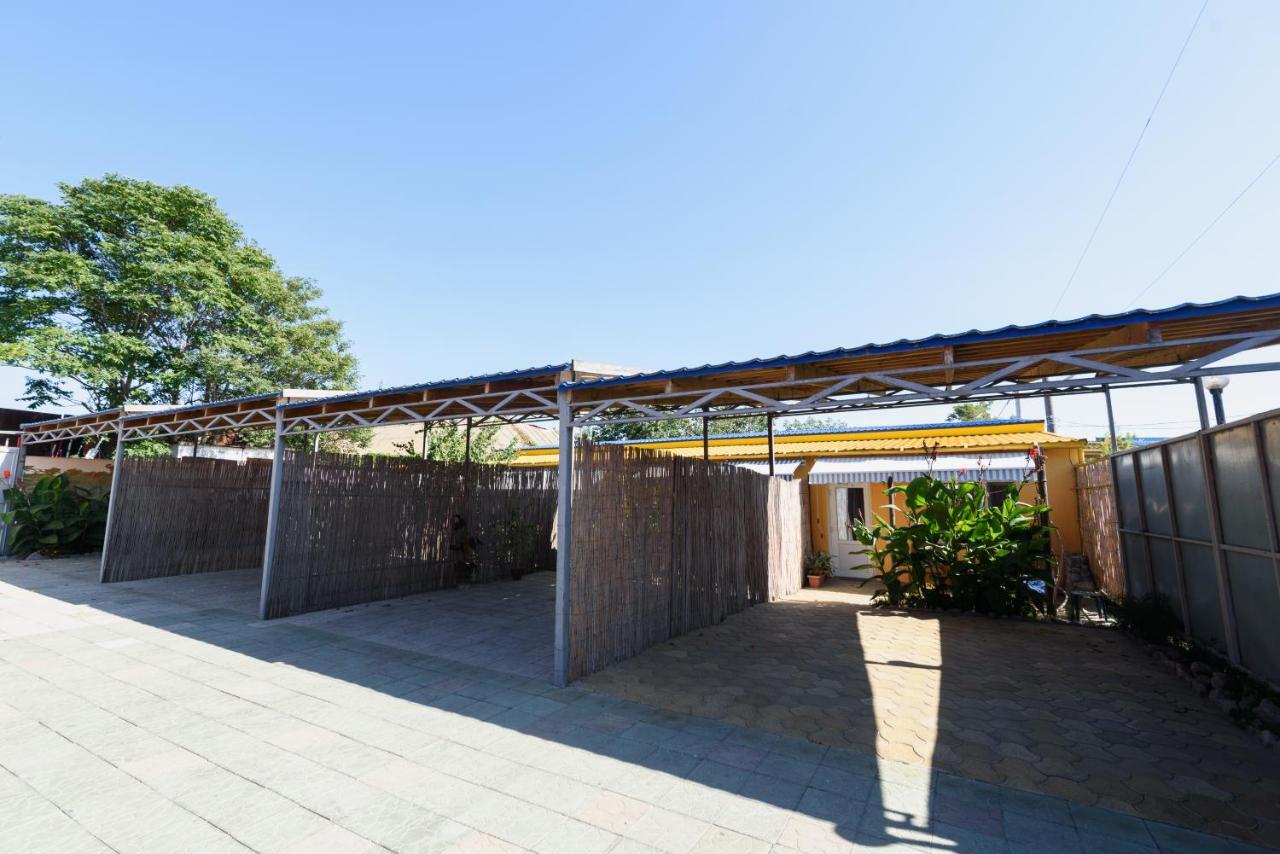 Maiami Hotel Nyikopol Kültér fotó