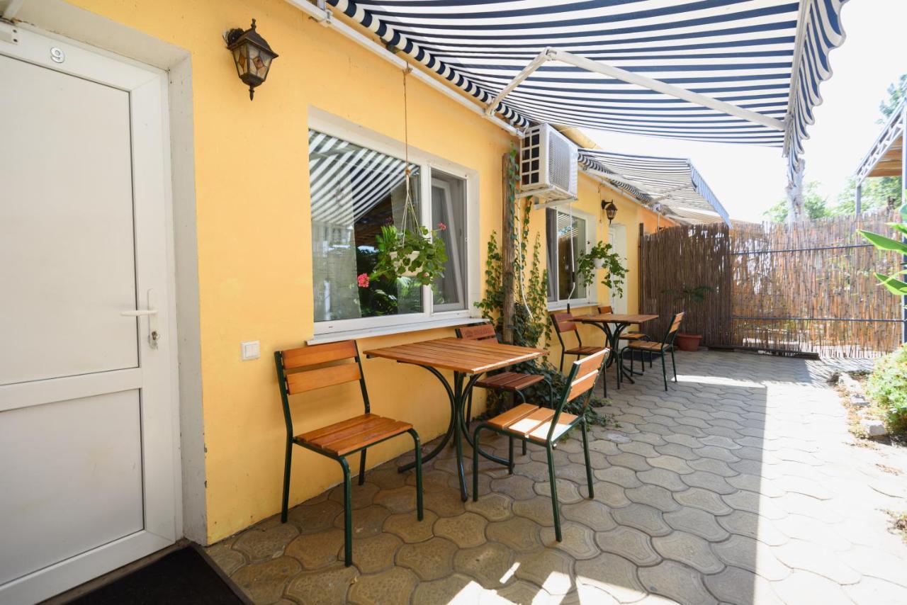 Maiami Hotel Nyikopol Kültér fotó